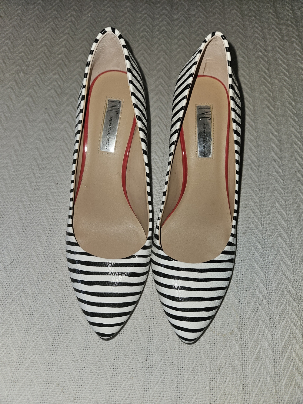 INC International Concepts Black & White Striped Pointed-Toe Pumps Red Heels 9.5